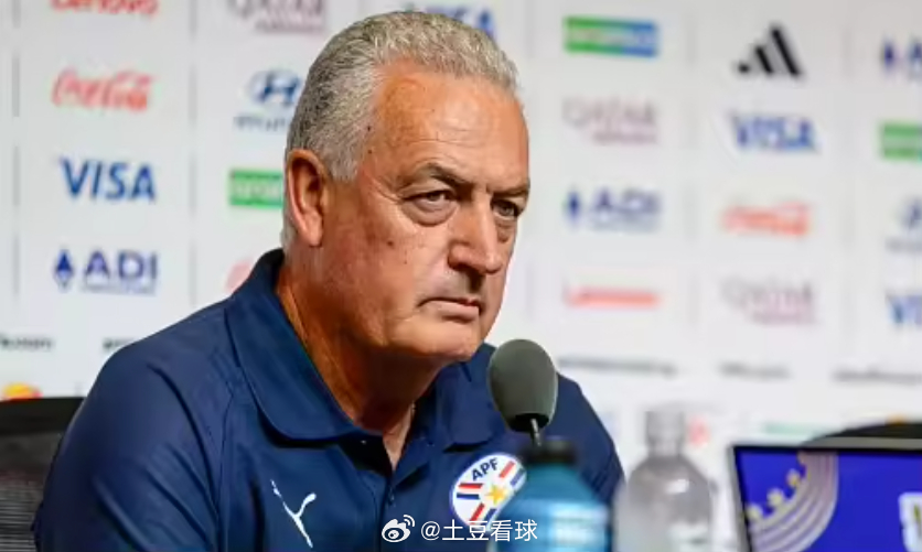 2026美加墨世界杯淘汰赛即将对阵德国队之际，巴拉圭队主帅展现出了十足的自信与豪