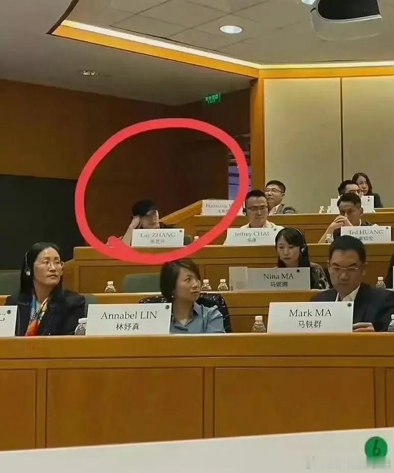 金晨和🌟怎么都去美国留学了？ ​​​