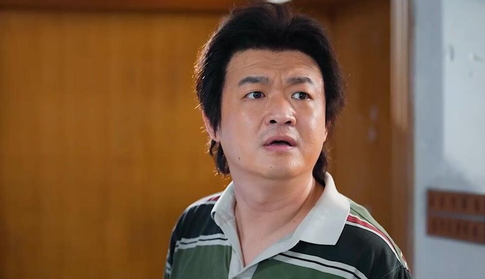 我想过包贝尔会先道歉
​也想过包文婧会护短否认
​但万万没想到的是，包贝尔，竟然