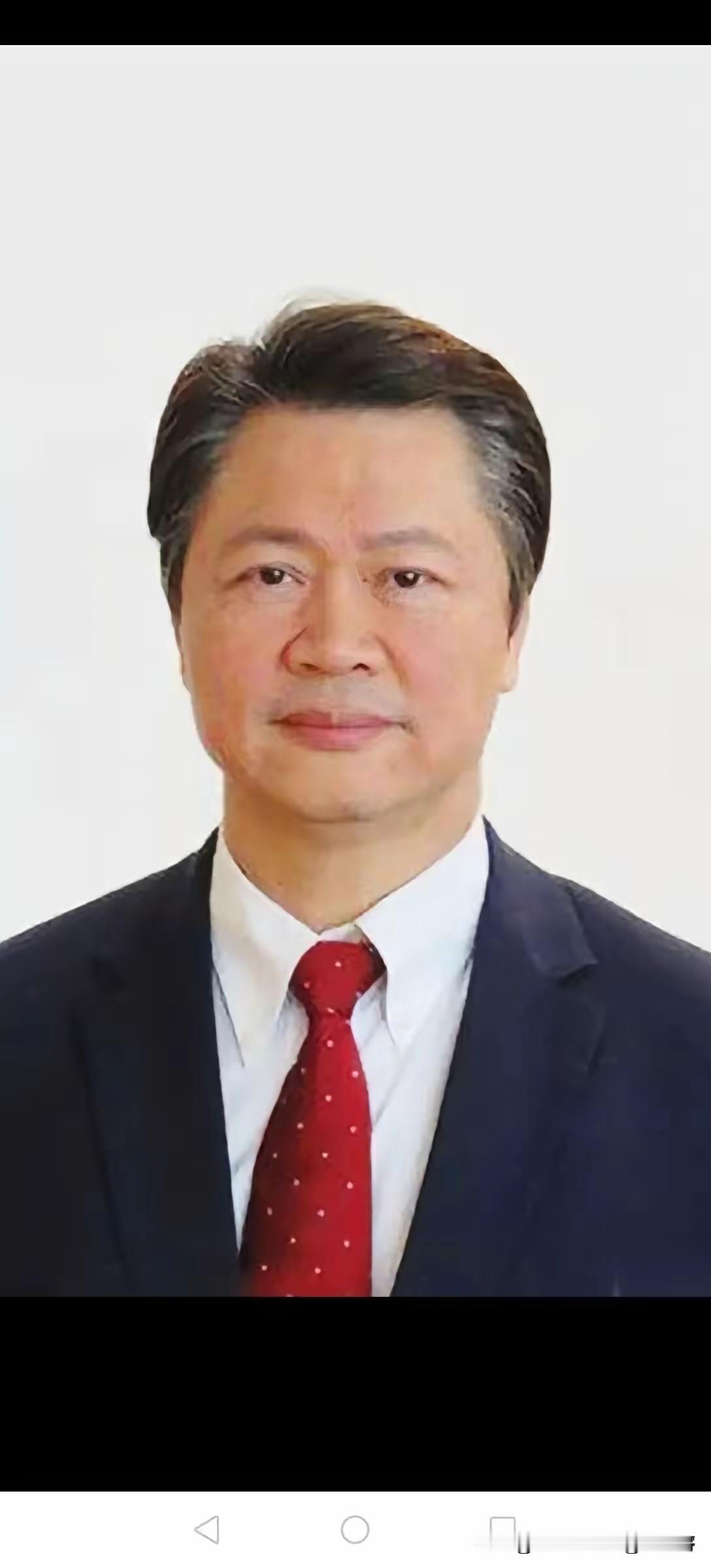 台湾地区知名爱国媒体人赖岳谦教授，因其坚持两岸统一立场，遭到民进党当局的打压迫害