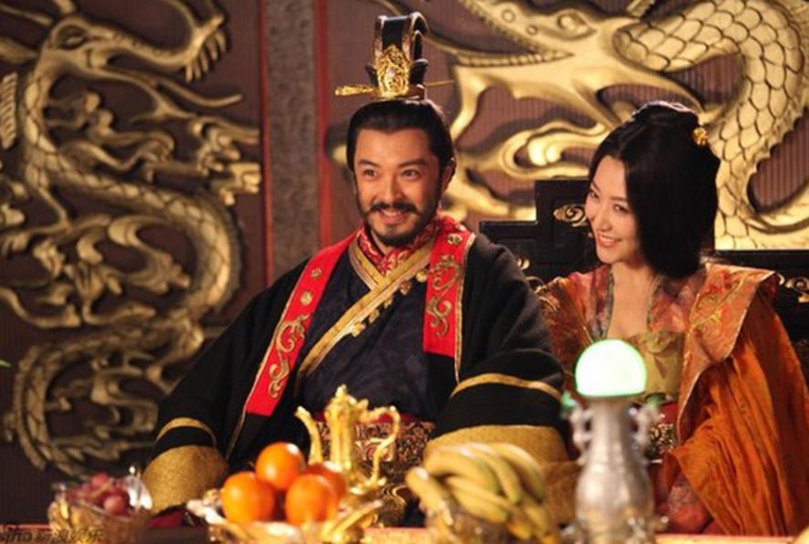 杨广占后母，李世民占弟媳，俩人评价为啥天壤之别？
 
咱们先掰扯清楚俩人事儿的来