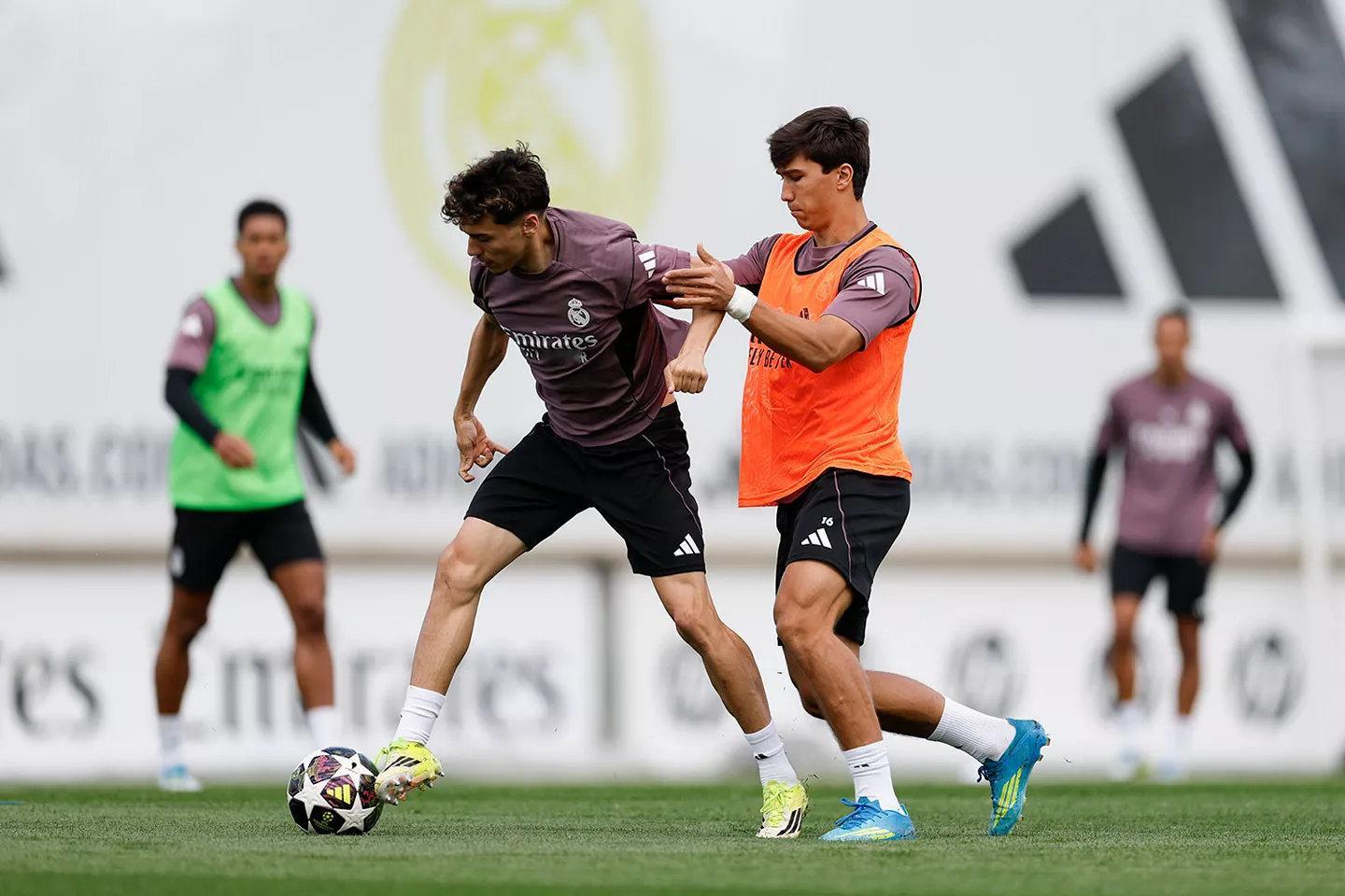 2026.4.12今日，球队备战欧冠。halamadrid