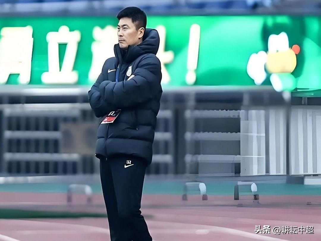 中超联赛特别需要像李国旭这类有血性的本土教练，毫不保守且敢于积极挑战传统豪门球队