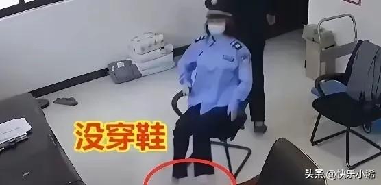 都说“思想不滑坡，办法总比困难多”，江苏一位大爷可把这句话玩出了新花样。他为了能