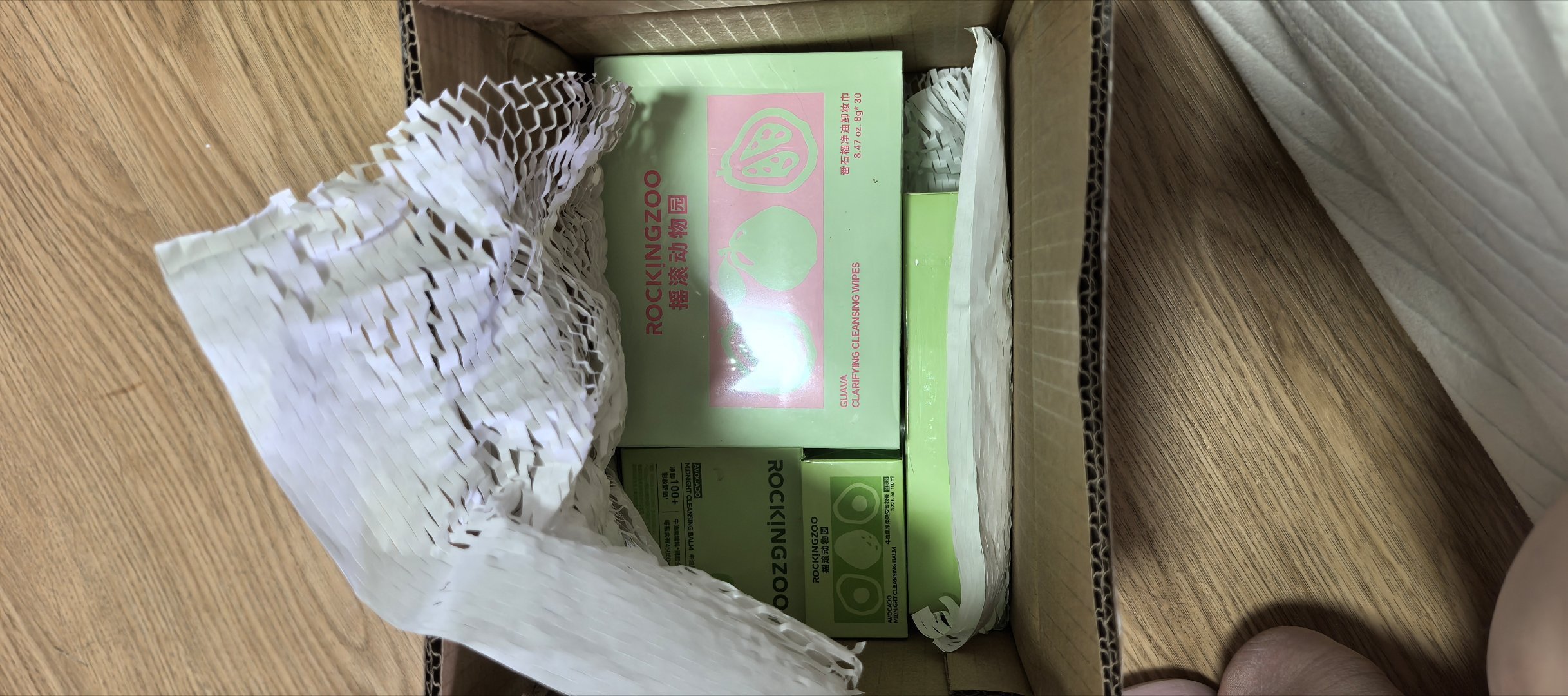 邓为 收到了了，真的像婚书哈哈哈