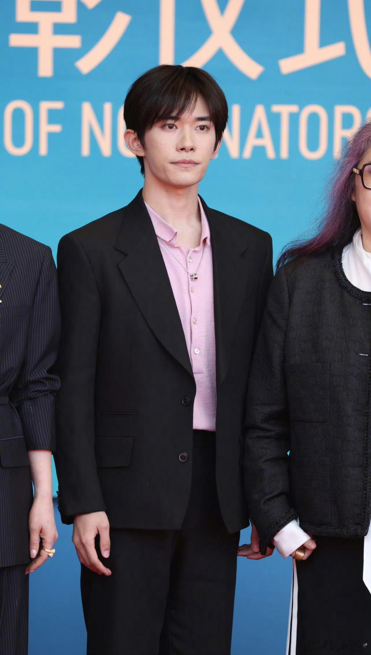 易烊千玺刘昊然红毯，状态都好棒 