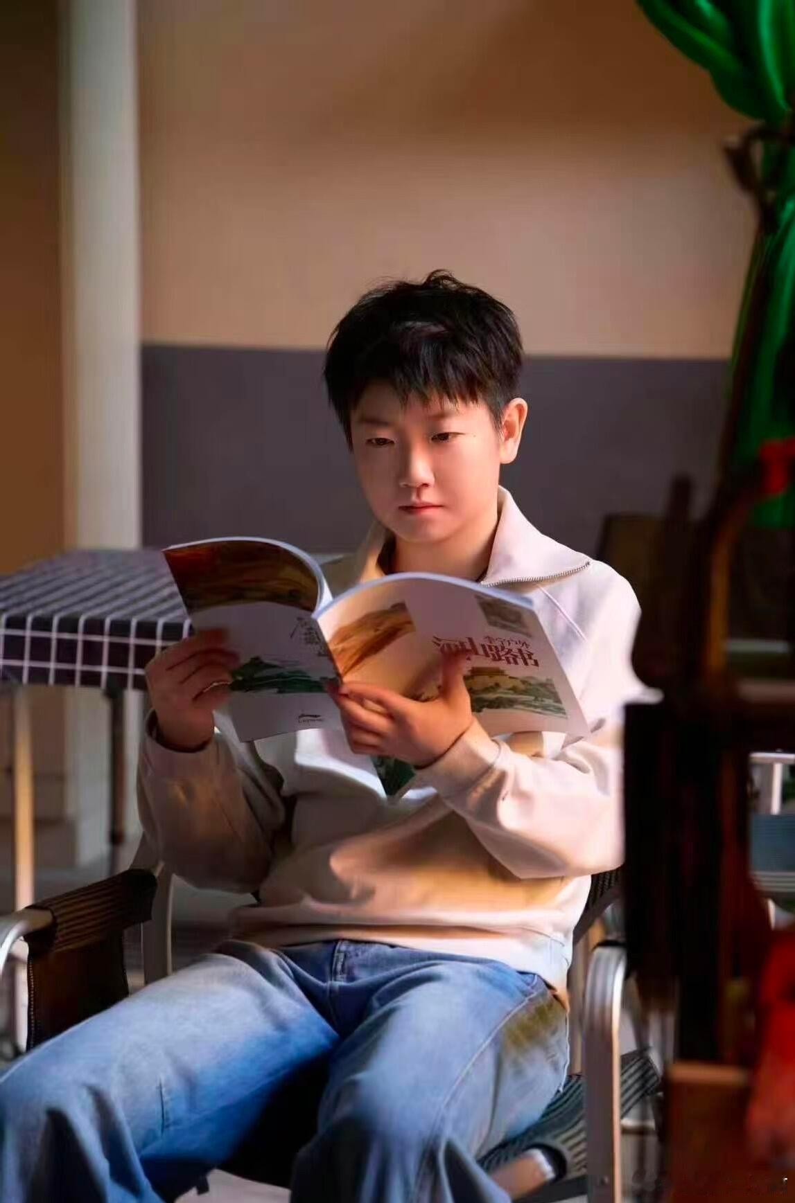 你运动的一面很惊艳，但真正最耀眼的是你那明亮、不可阻挡的精神。🏓 