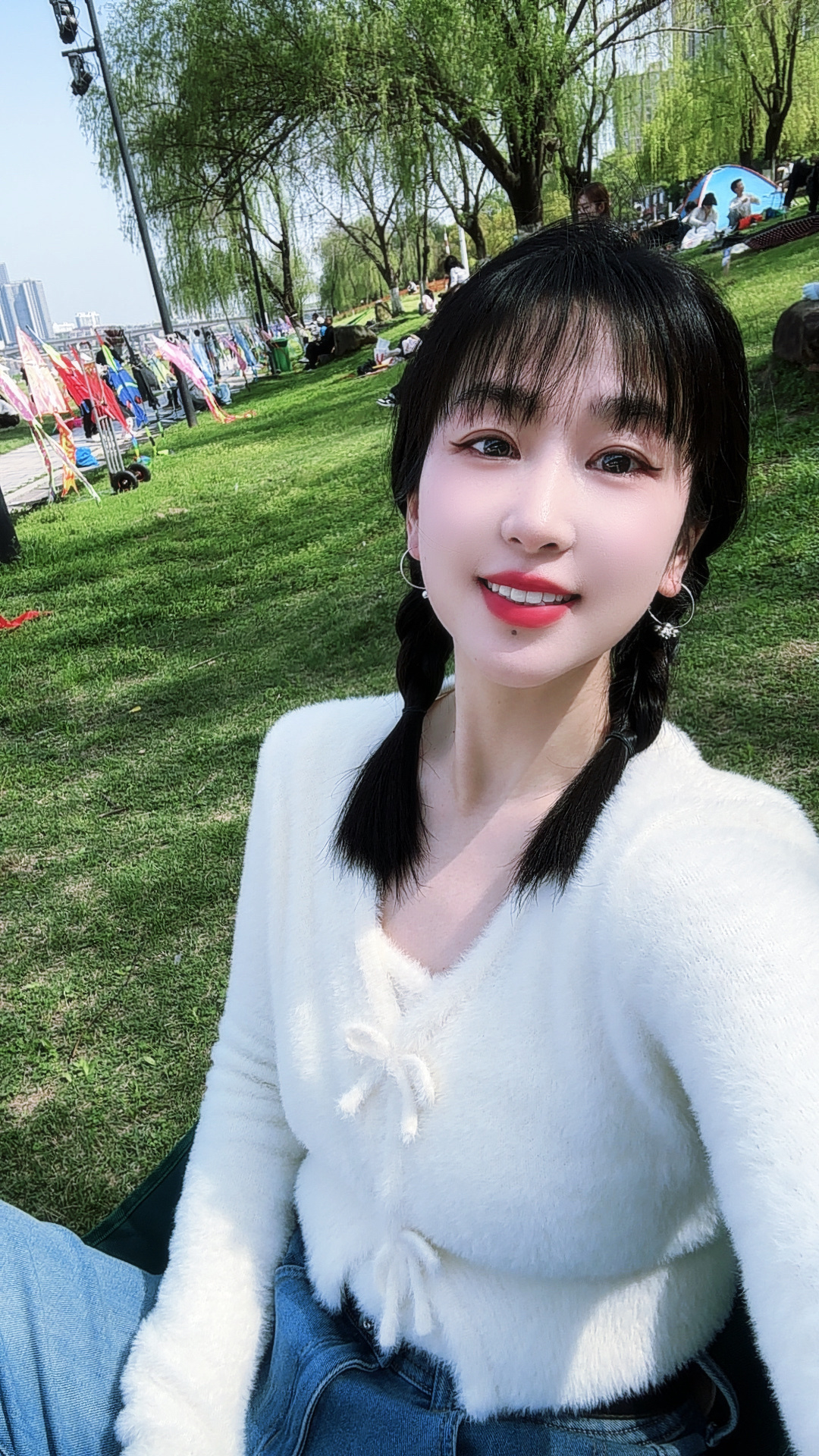 春假不就是来踏春嘛～傅诗淇偶遇一下吧