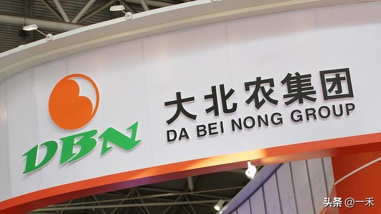 重磅财经热点！大北农创始人遗产落定，妻女继承9.28亿股，遗孀成新实控人
 
A