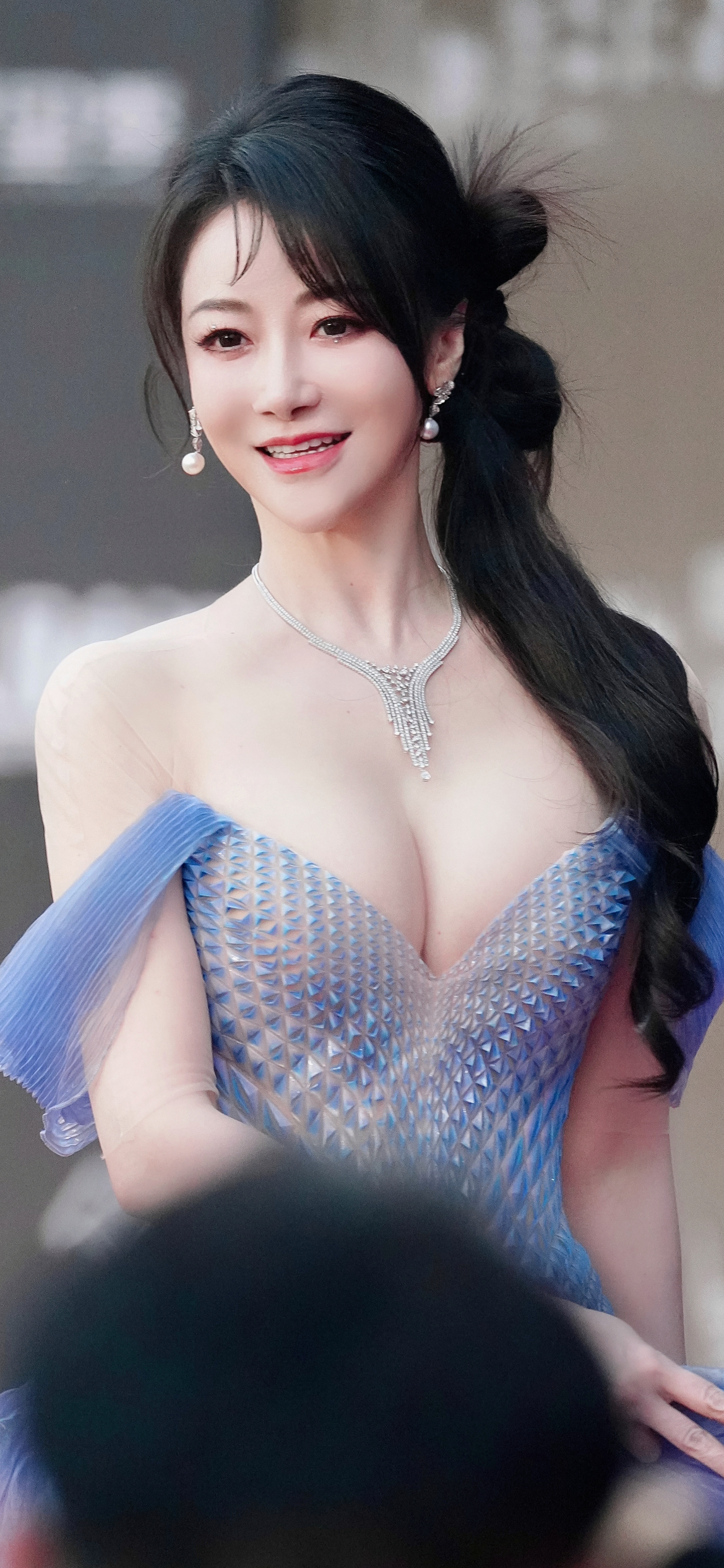 陈紫函的身材真的完美演绎了“波涛汹涌”[爱慕] ​​​
