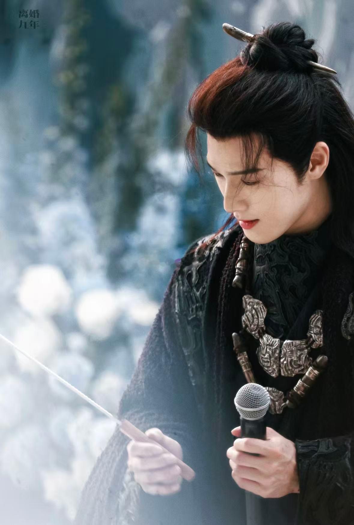 李昀锐打戏 美而狠李昀锐打戏给到夯冰湖重生 诸葛玥的打戏和李昀锐本人的气质太契合