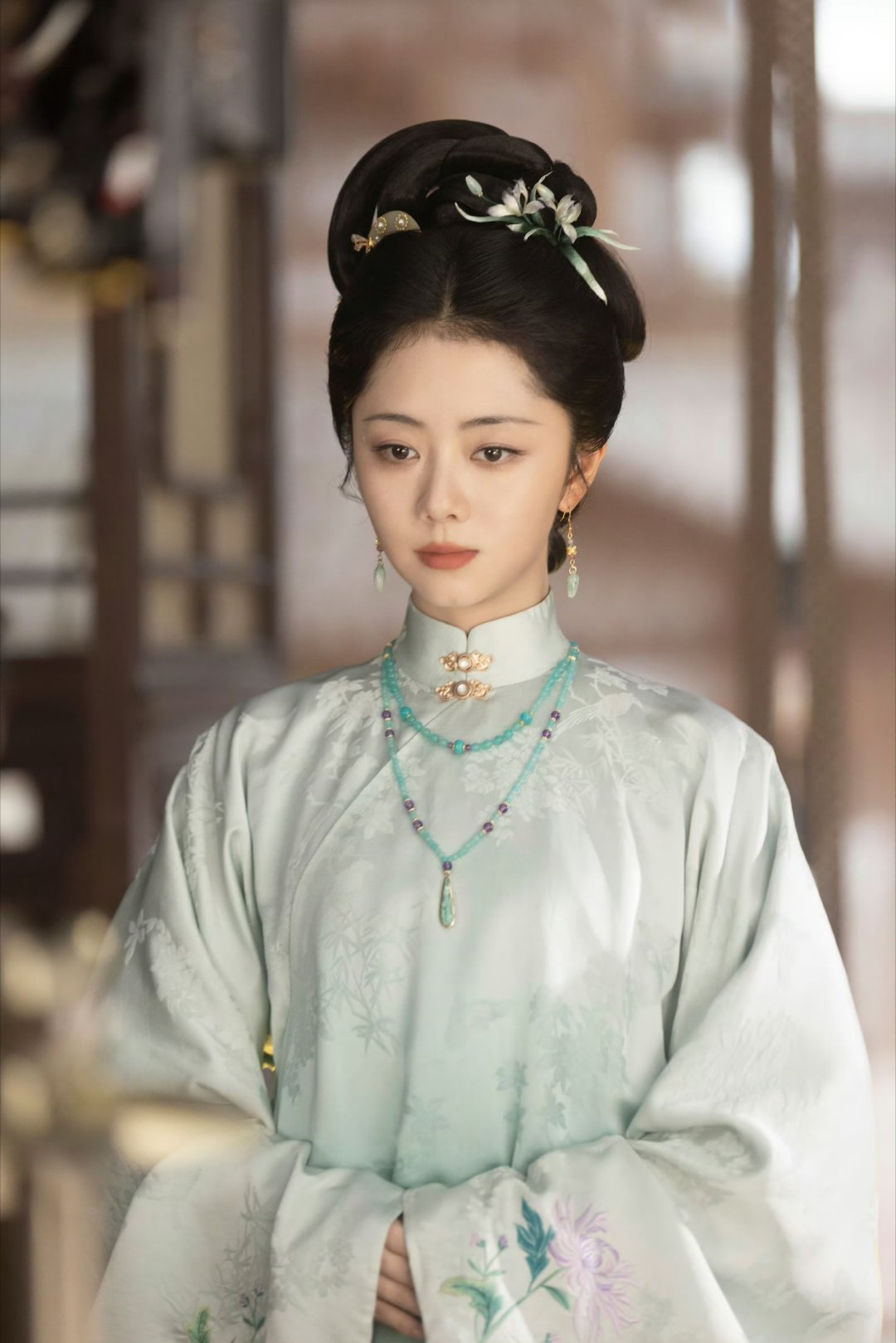 谭松韵47集从丫鬟演到主母 谭松韵继《锦心似玉》后再次演当家主母，但这次是从丫鬟
