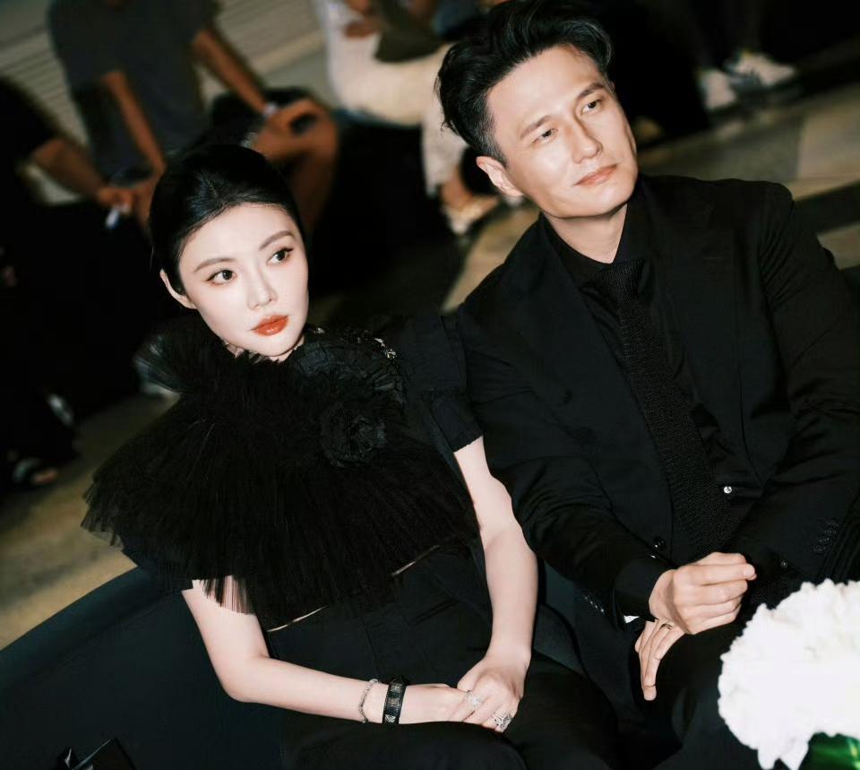 尹子维结婚后，好日子就到头了。

这不是空穴来风，作为一个男人，起码连一个举办婚