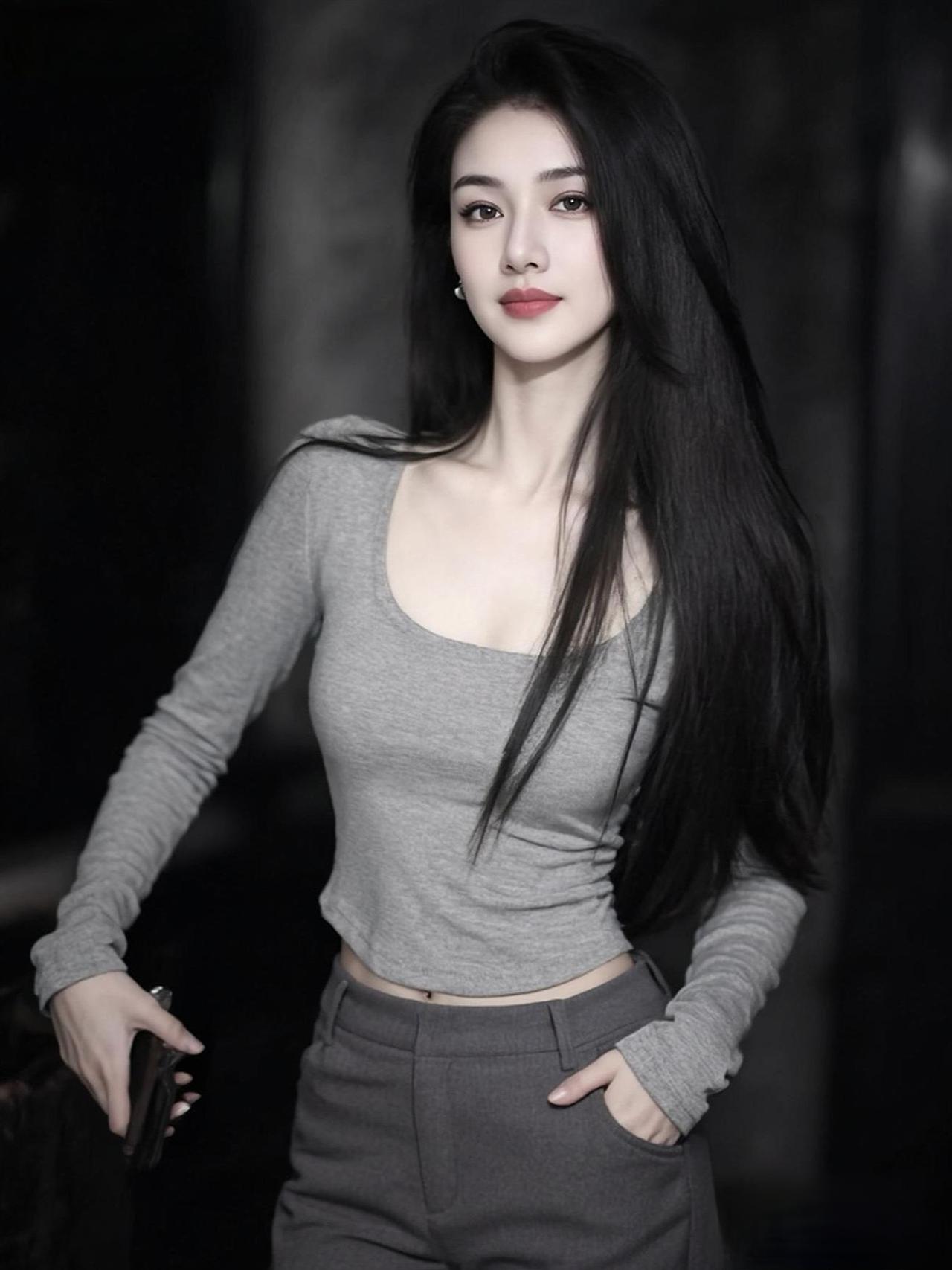 火辣辣的老妹贼拉拉的美 日常松弛感 辣妹拍照 173cm的冰小冰 拽姐穿搭