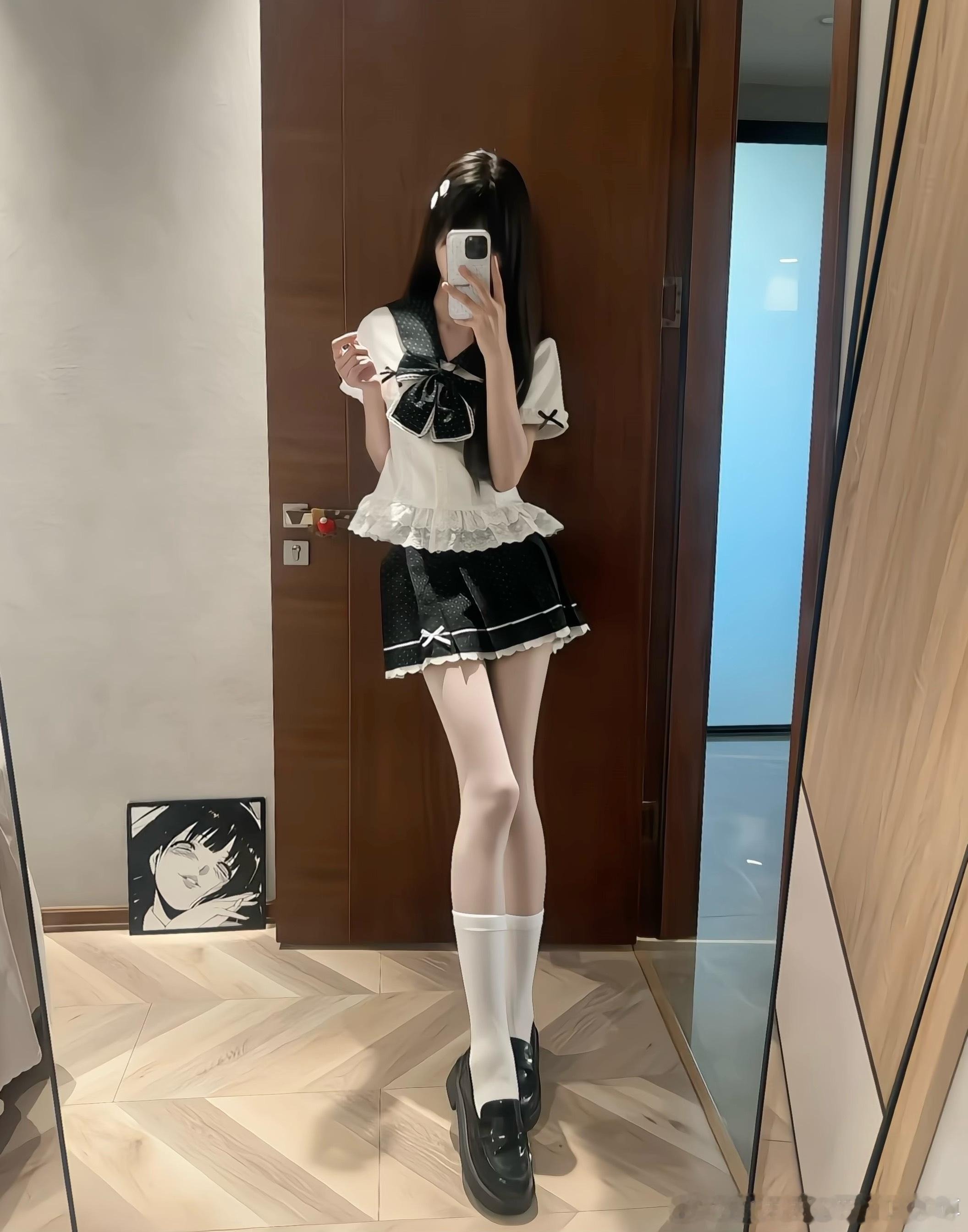 咋俩的感情就像我在三角洲绝密航天一样 根本出不来 