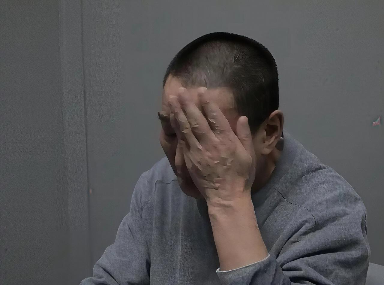 一位在纪委工作的同学说，留置人员在正式宣布开除党籍前，有时会专门安排一次环节，让