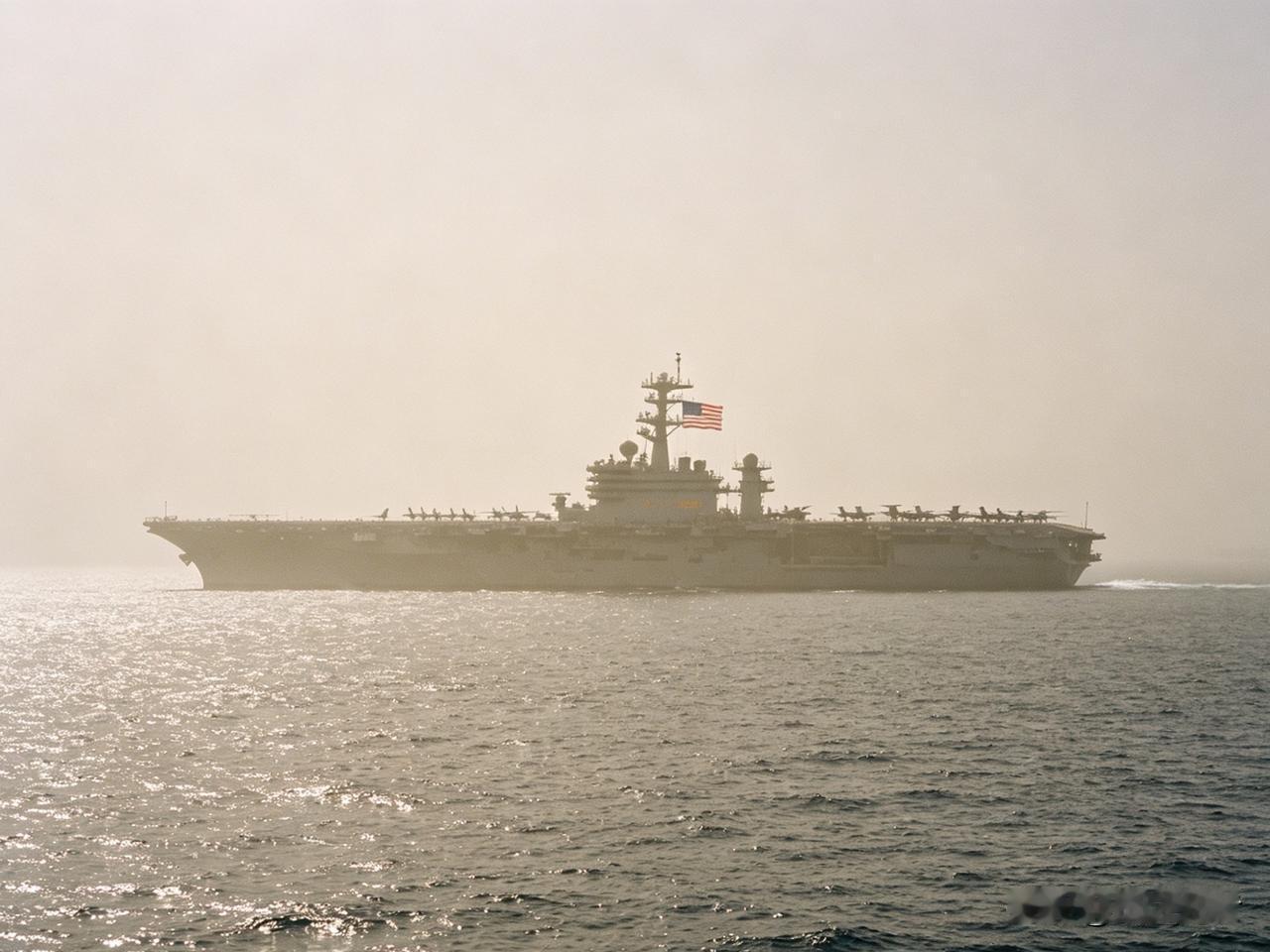 别被舆论带偏了！
美国扬言今晚十点封锁伊朗，本质就是虚张声势，根本不敢真正下场。