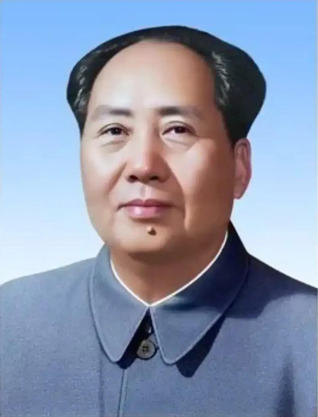12月26日，我们也拥有自己的圣人诞生日。
这个圣人给予了我们现有的一切，至今还