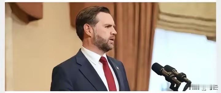 美媒今晨哀叹美国正在变成无耻的“暴徒国家”！
​北京时间今天（15日）凌晨，美国