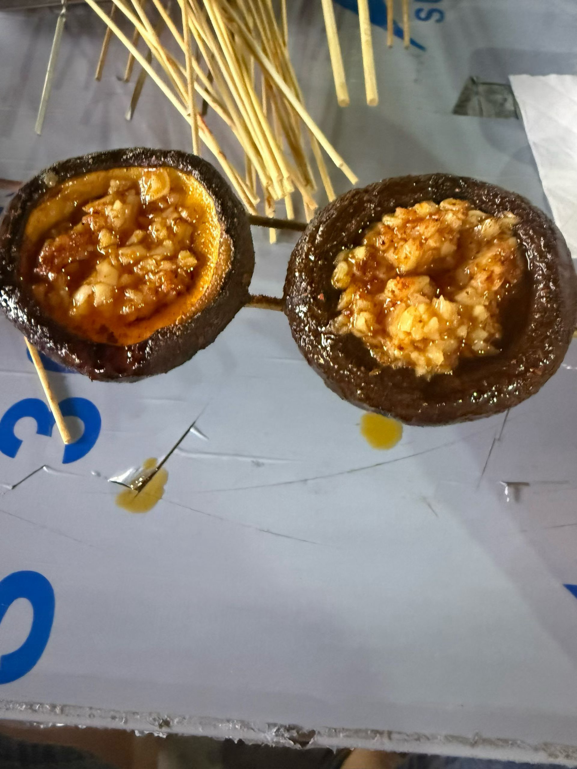 如果幸福是一碗麦记，是一个毛毡板，又或是一个烤香菇.... 
