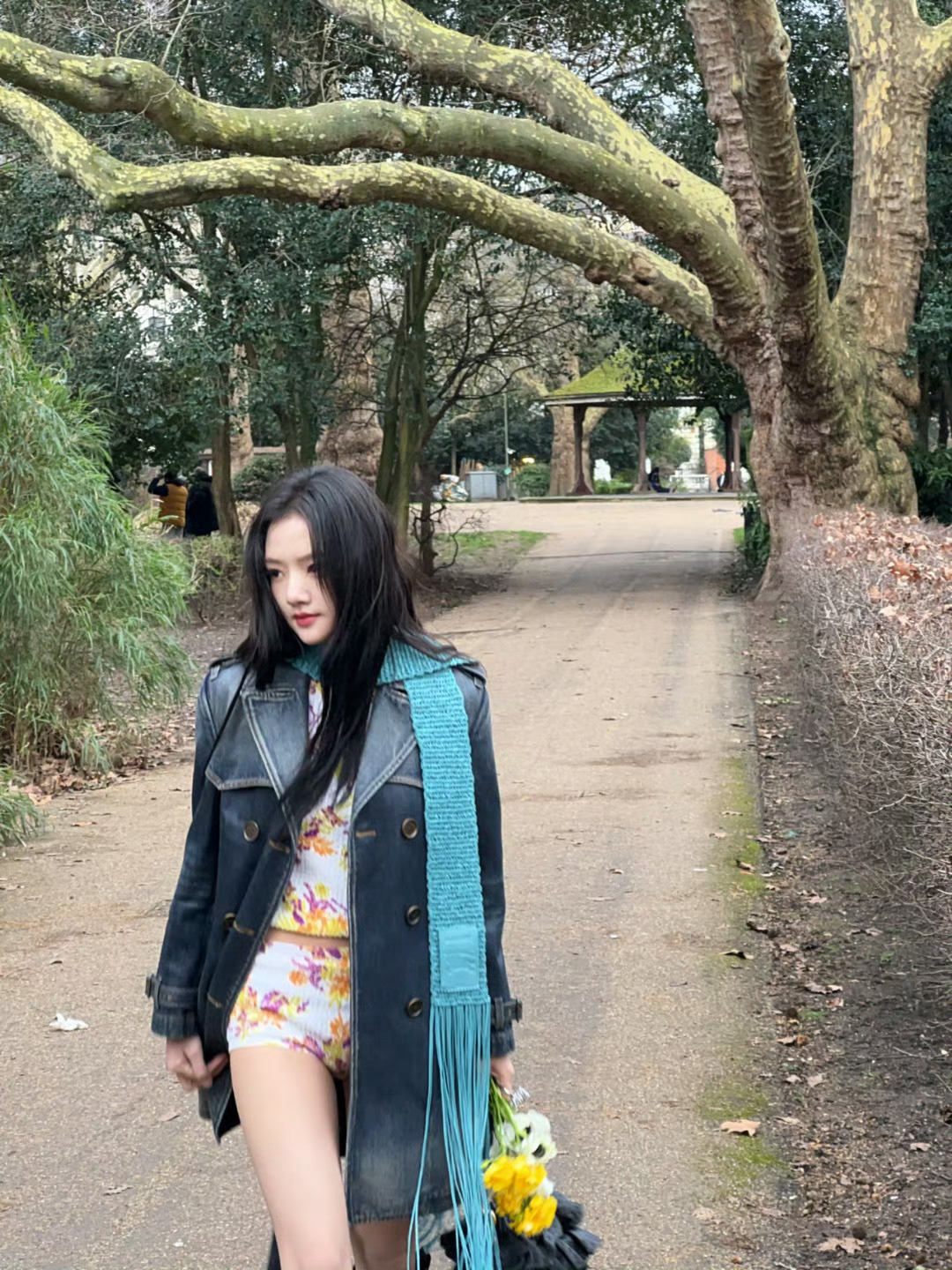 任敏 比例任敏G社生图敏子一直是长手长腿的类型，纤长高个，这套穿搭挺好的，把大长