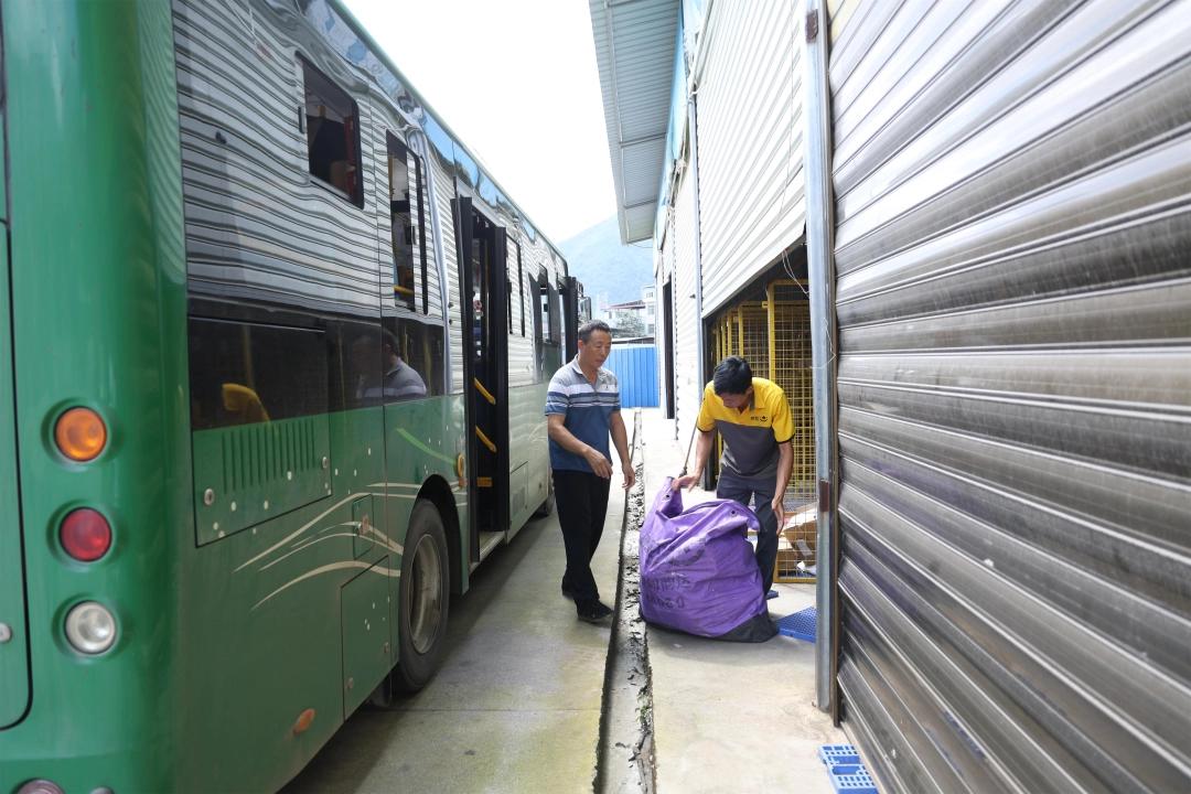 【回眸“十四五”·罗甸高质量发展这五年】罗甸：构建外联内畅交通路网 推动农村公路从通达迈向畅通