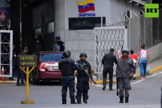 新闻快讯——报道称，委内瑞拉临时政府释放4名被关押美国人！消息来源CNN