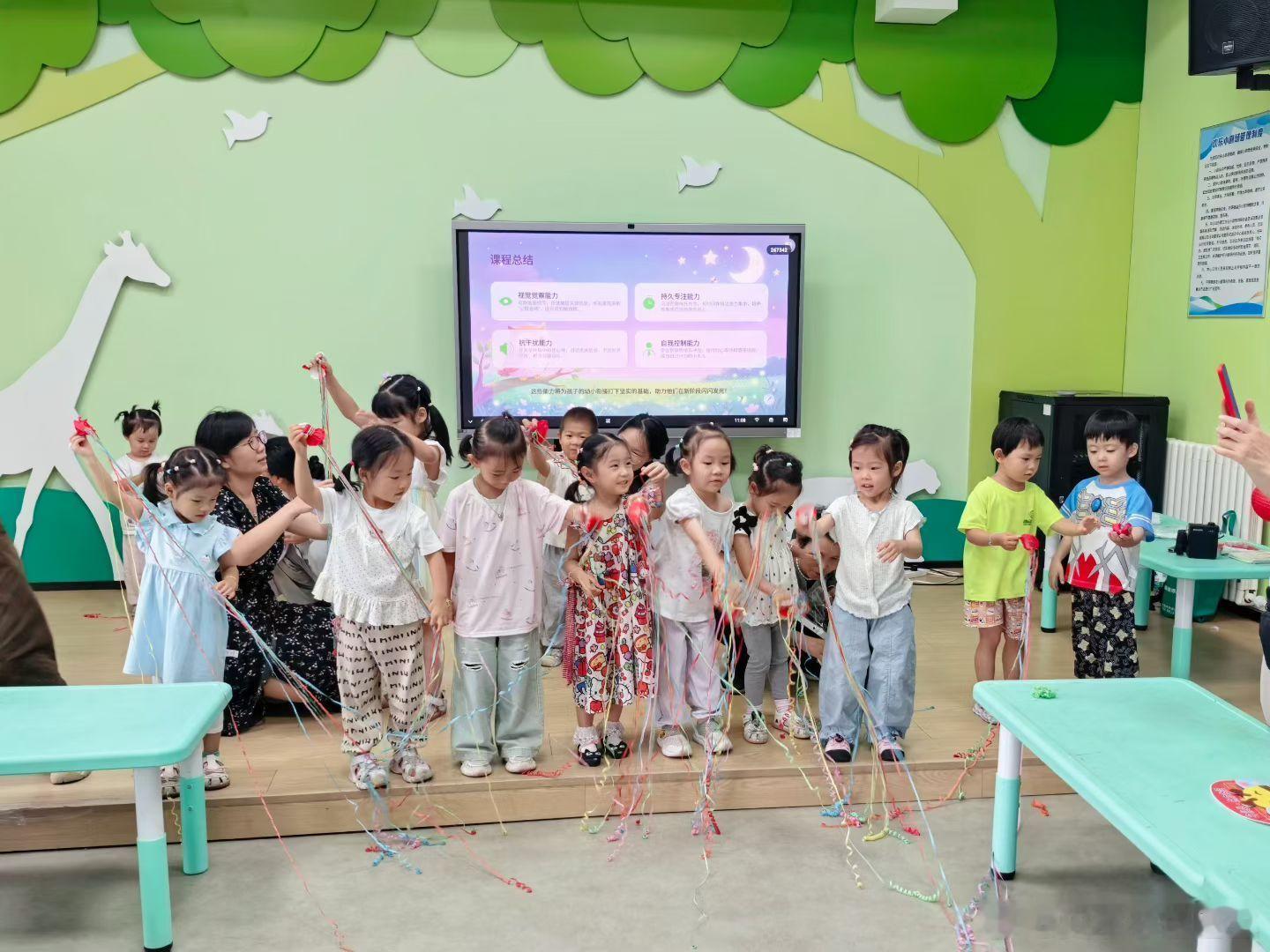 女童熟睡遭3岁男孩9次拿被褥捂头有些是天生反社会人格，还有的孩子是在媒体上看到类