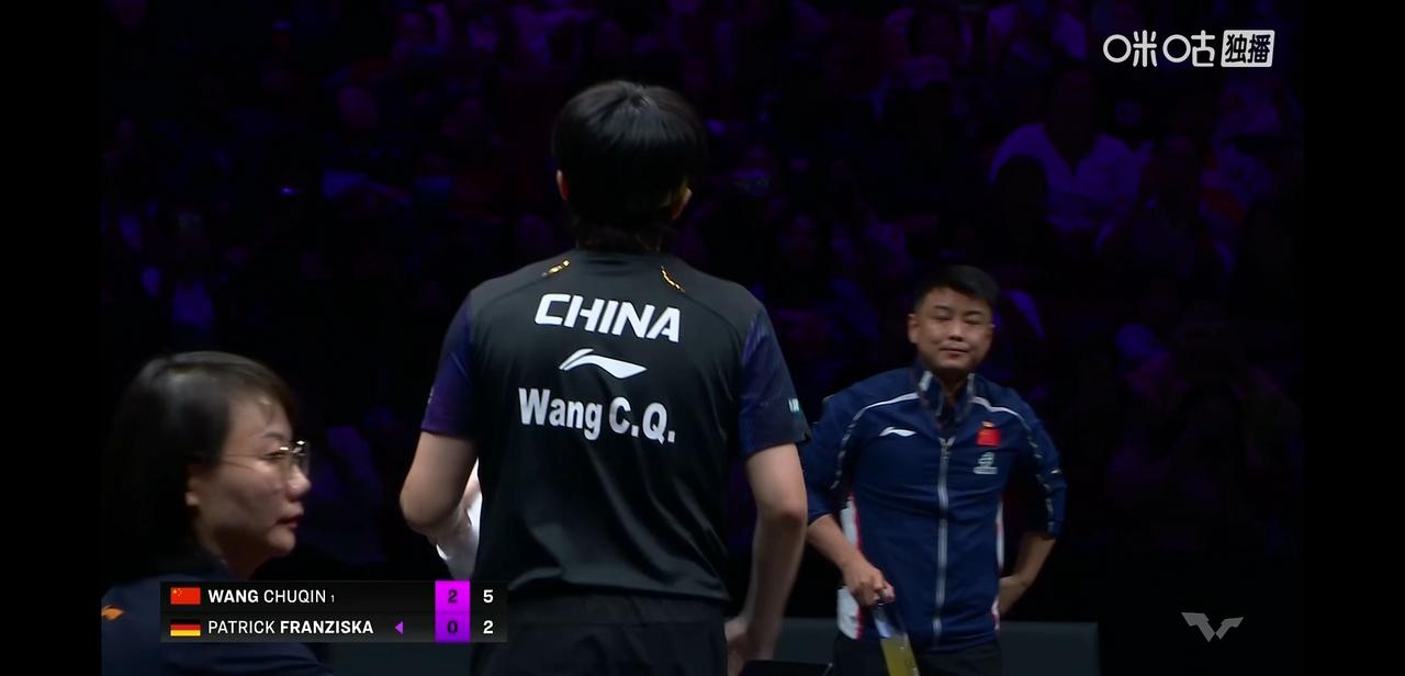 恭喜王楚钦晋级重庆冠军八强，
今天的比赛太快了，
不得不佩服王楚钦，
这场对阵德