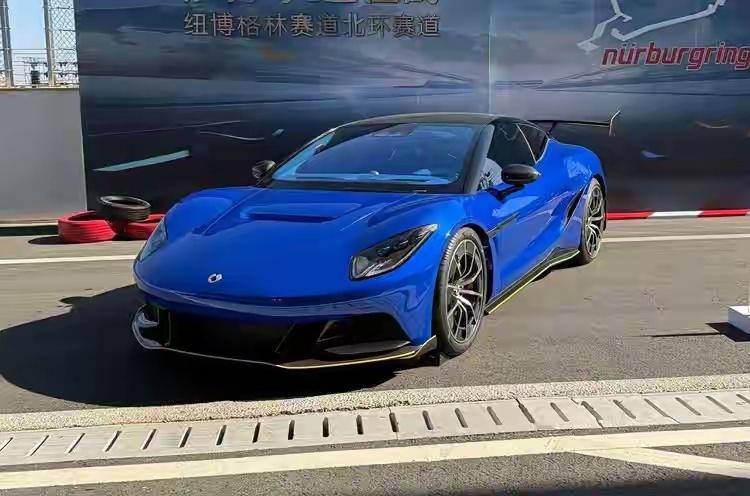 比亚迪的腾势Z确实还是好看的，人称仰望U9青春版，就是不知道什么时候真正的上市。