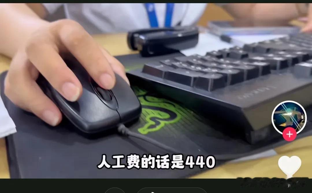 总不能啥便宜都占吧？这次我挺比亚迪！
就比亚迪保养涨价这事，我必须站比亚迪这边，