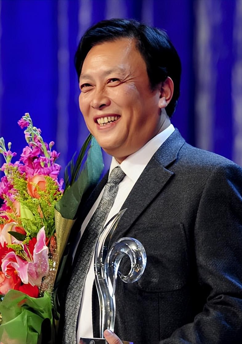 演员，唐国强，谈到前妻孙涛，还是心酸，他说，我不知道怎么解释这个事，生下女儿之后
