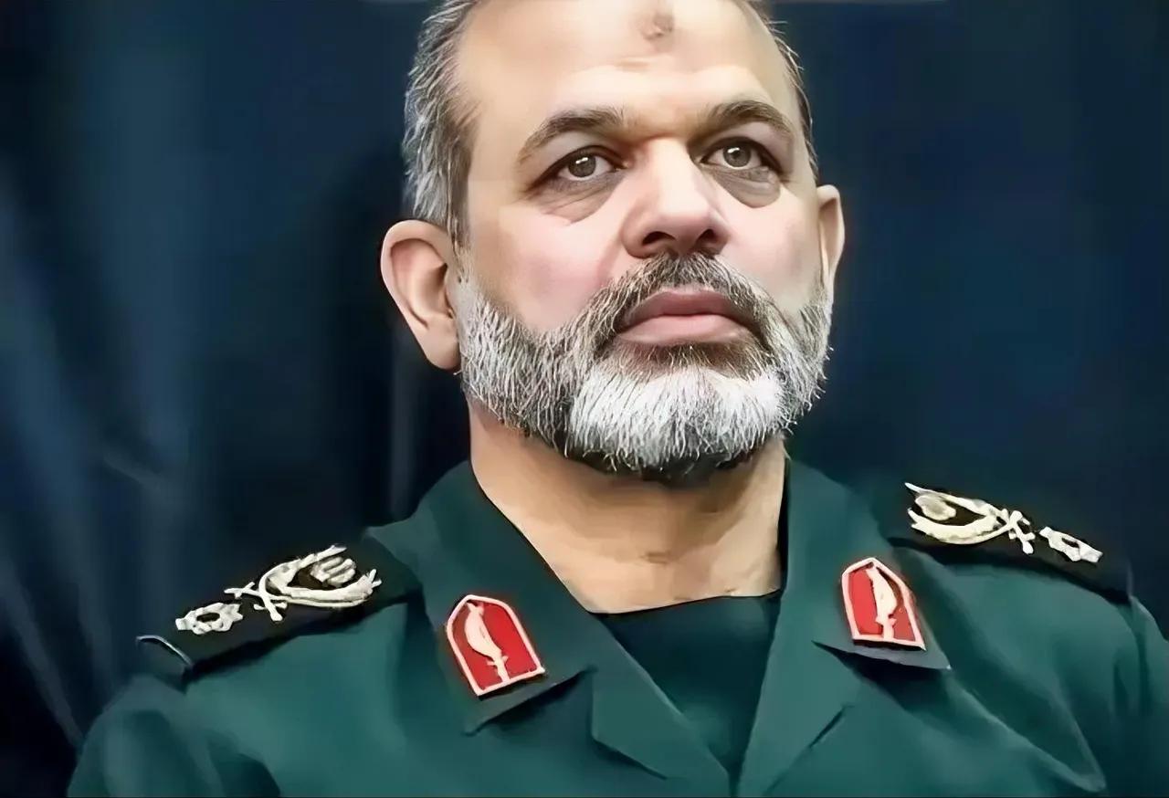 伊朗传来消息
伊斯兰革命卫队发布第19号公告：2026年3月4日，伊朗伊斯兰革命