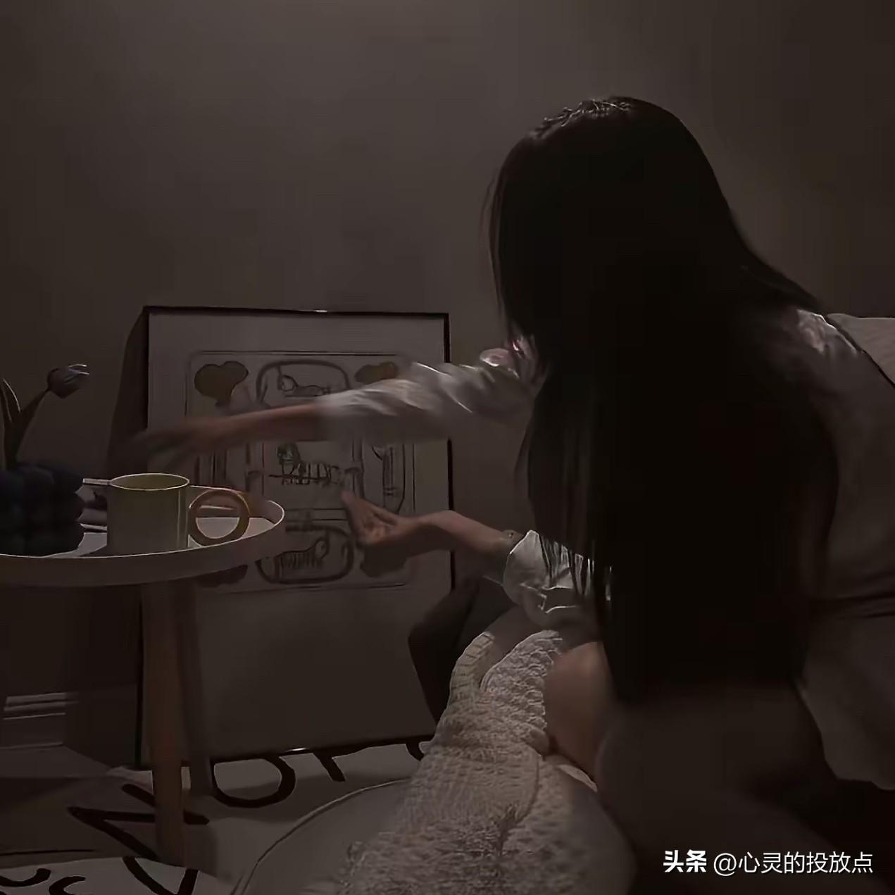 男朋友出轨了，快半年了，从一开始我就发现了，但我没拆穿过他.

一开始他是各种瞒