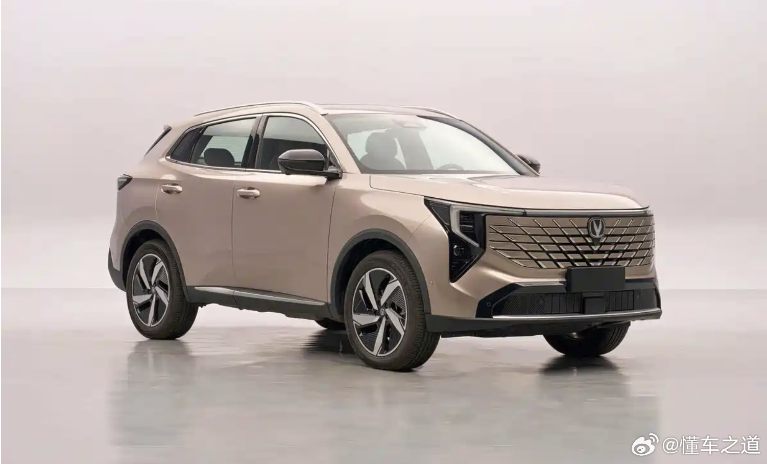 懂车之道讯 近日，懂车之道获悉，从最新一期工信部目录中发现了长安CS55PLUS