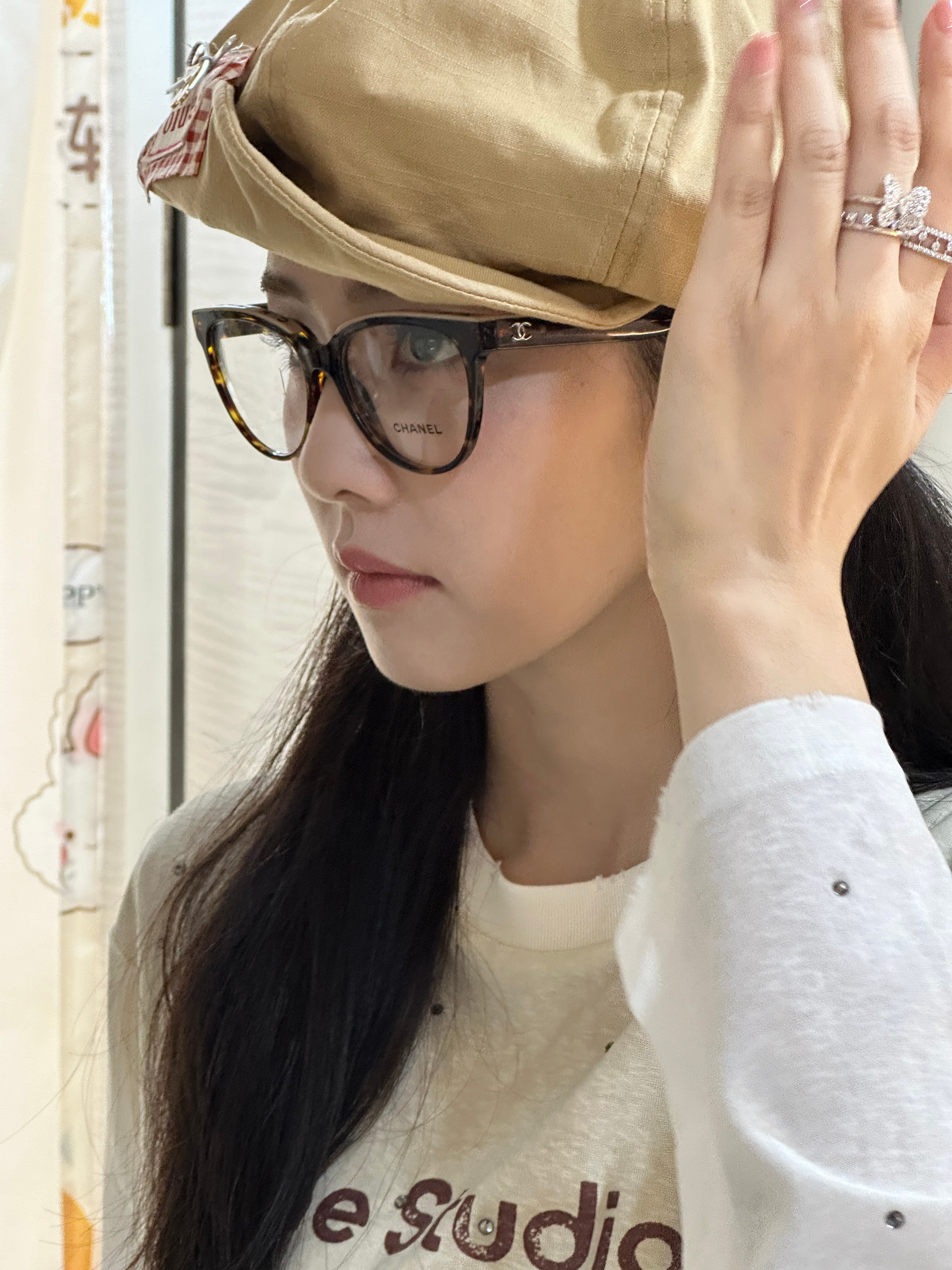白鹿  白鹿王韵娜 白鹿开到荼蘼 花不一定是为了花店而开，我一定是为你而来🩵?