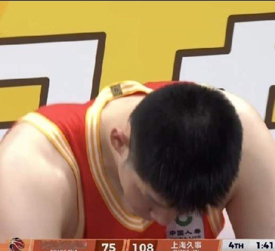 本赛季总决赛G3过后，留给中国男篮时间真不多了。总决赛的索然无味，成了外援个人s