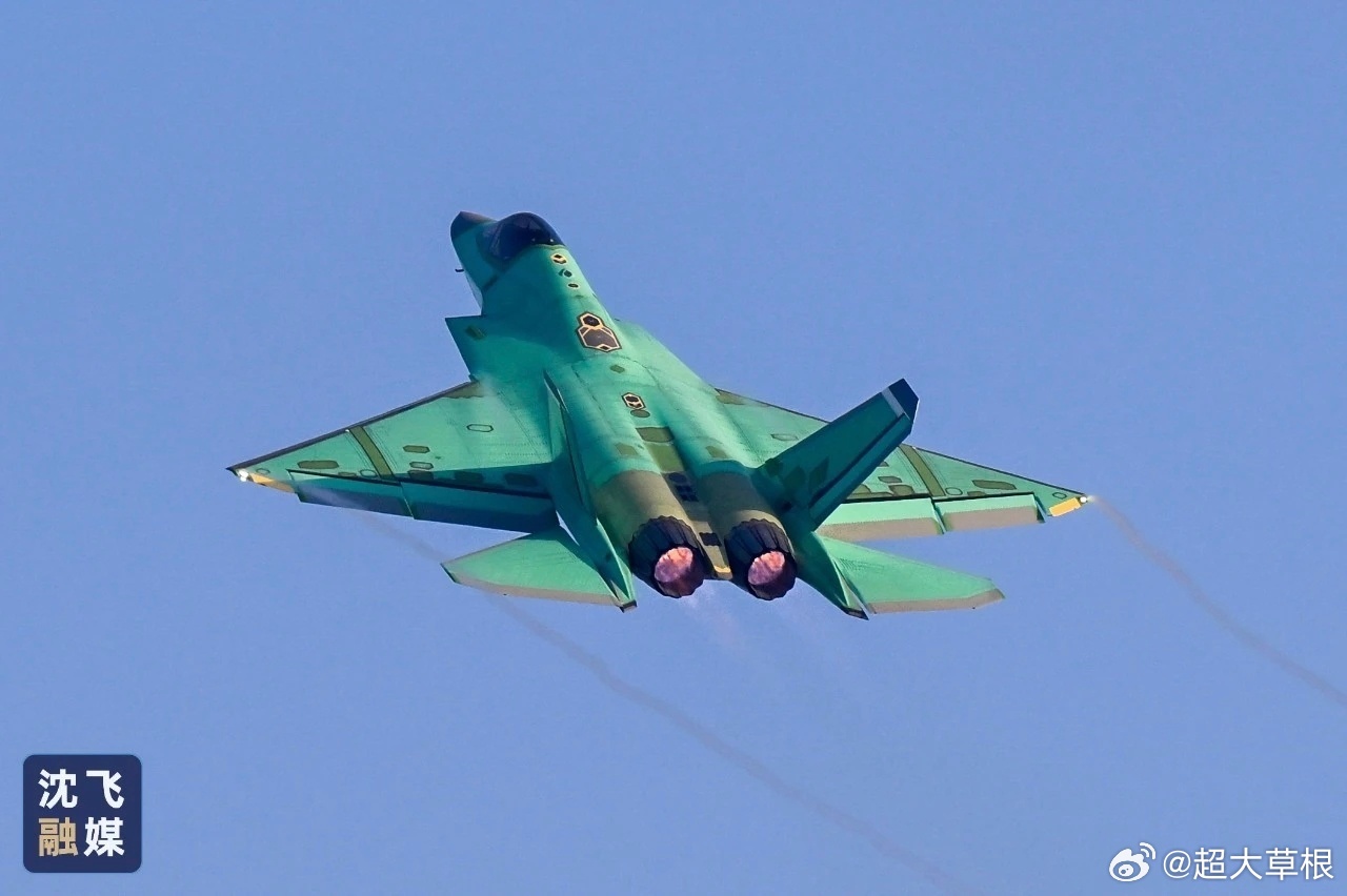 歼-35空军型和舰载型，预计现有订单差不多400架左右啦 ！（配图来源于网络） 