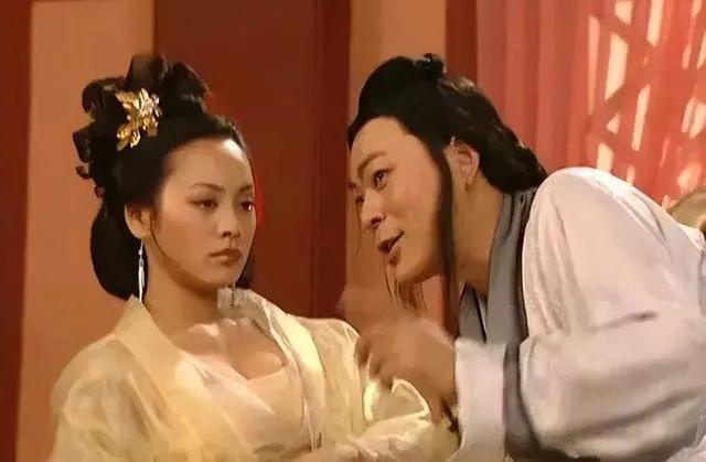 廖毐偷生仔，（假太监）
太监入洞房。