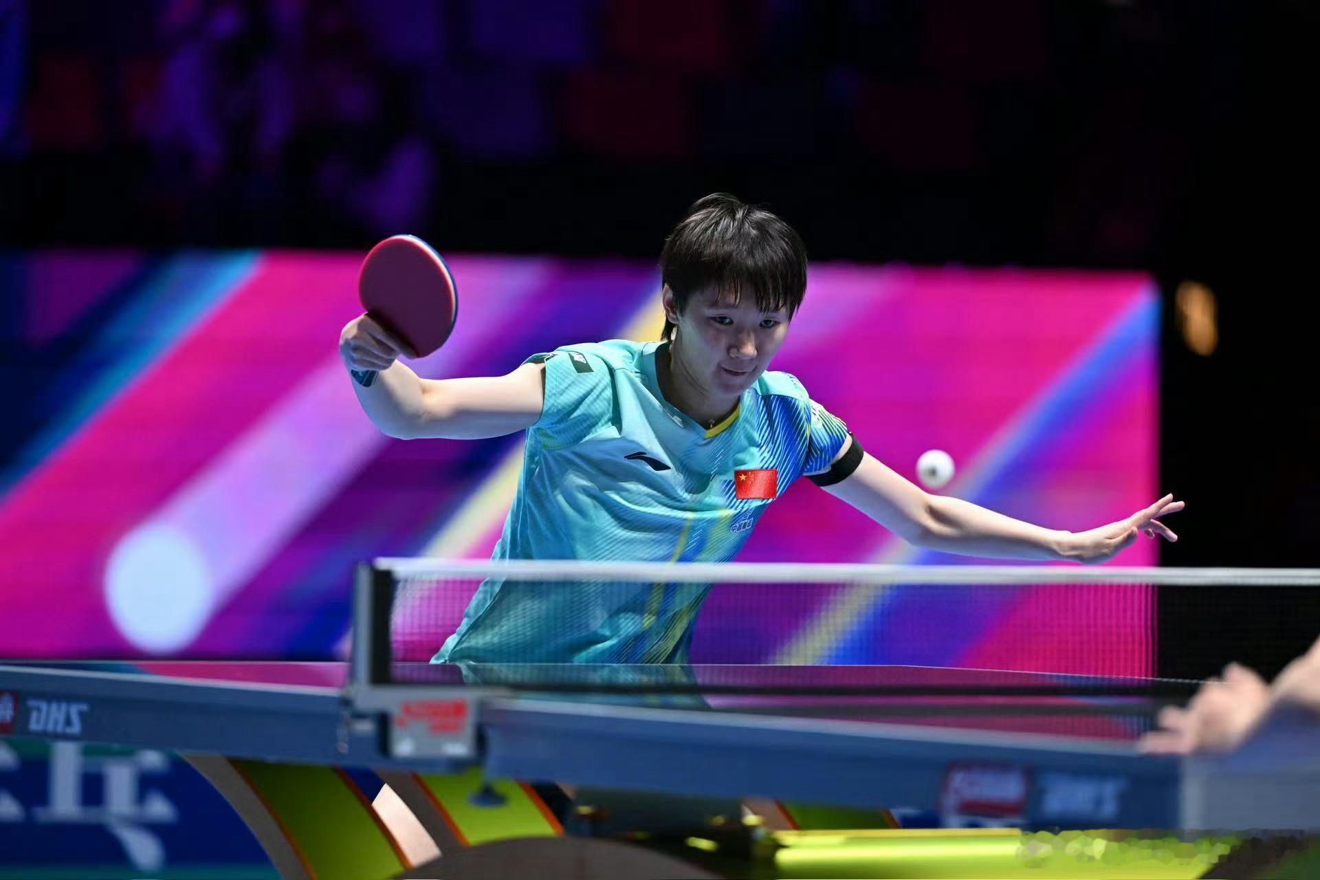 王曼昱4比0伊藤美诚2026澳门乒乓球世界杯女单1/8决赛，王曼昱对阵老对手伊藤