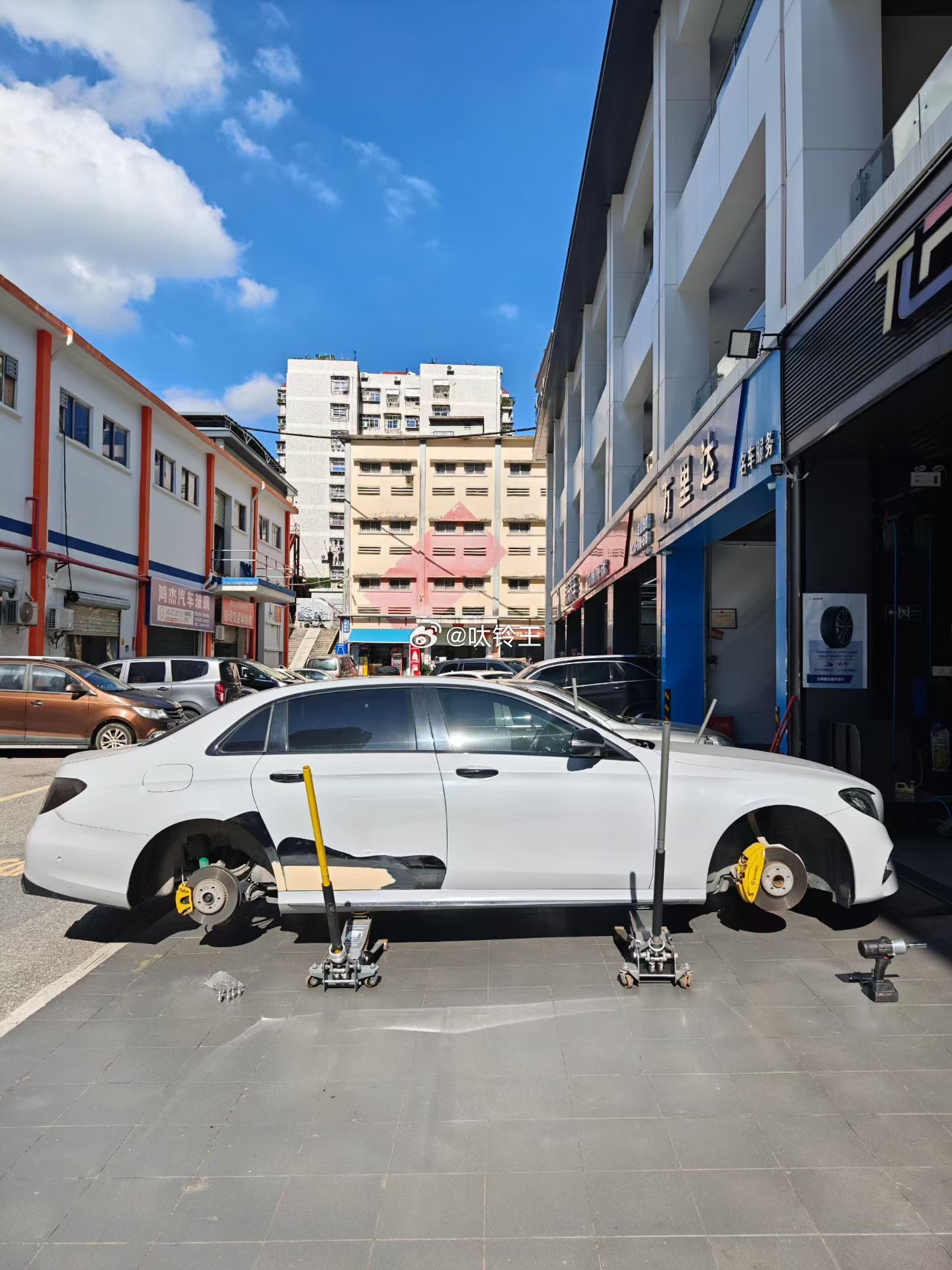 奔驰E 开工！ 