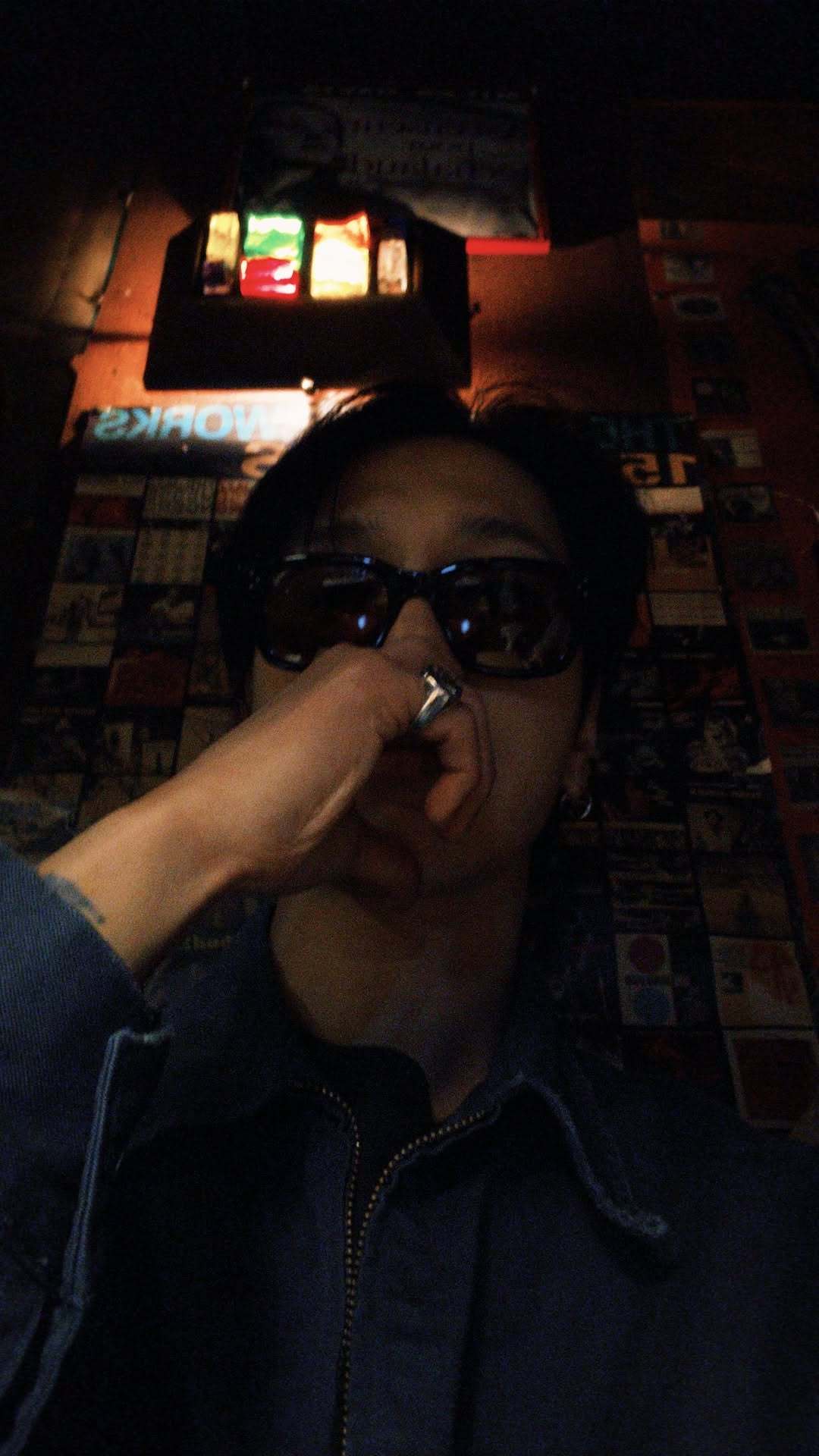 “CB百蓝_。260311金钟云 ins story更新： 