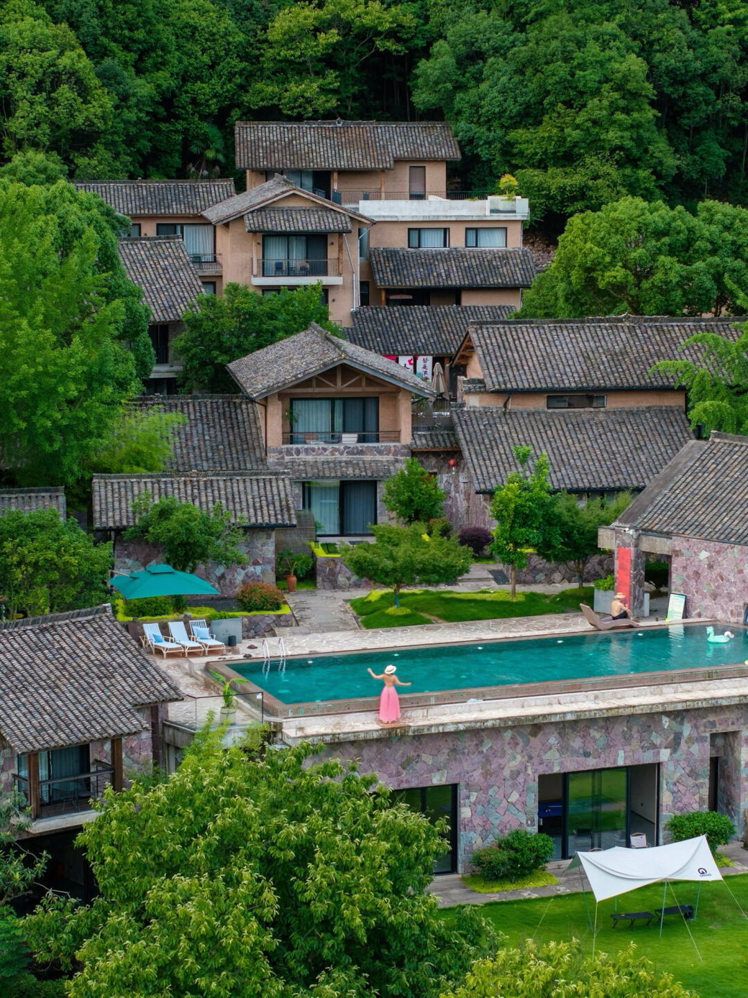 去山风洗耳⛰️，时间便有了草木的芳香～