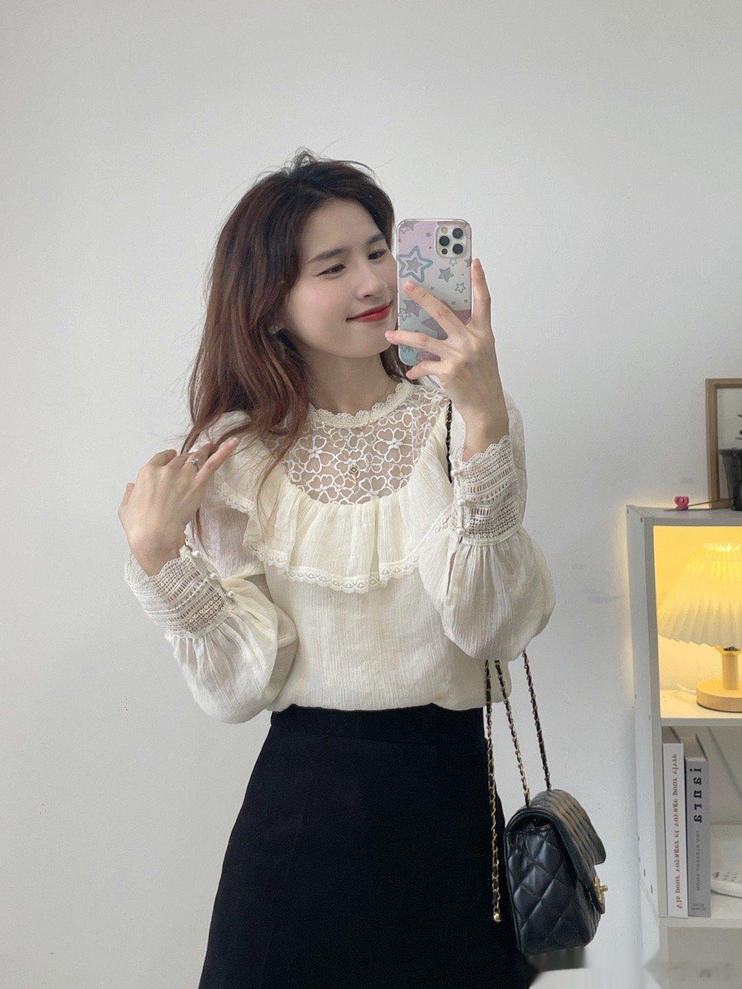 10月31日 20:00  跨店200-30，这件蕾丝衬衫我真的爱啊～～～绝绝子