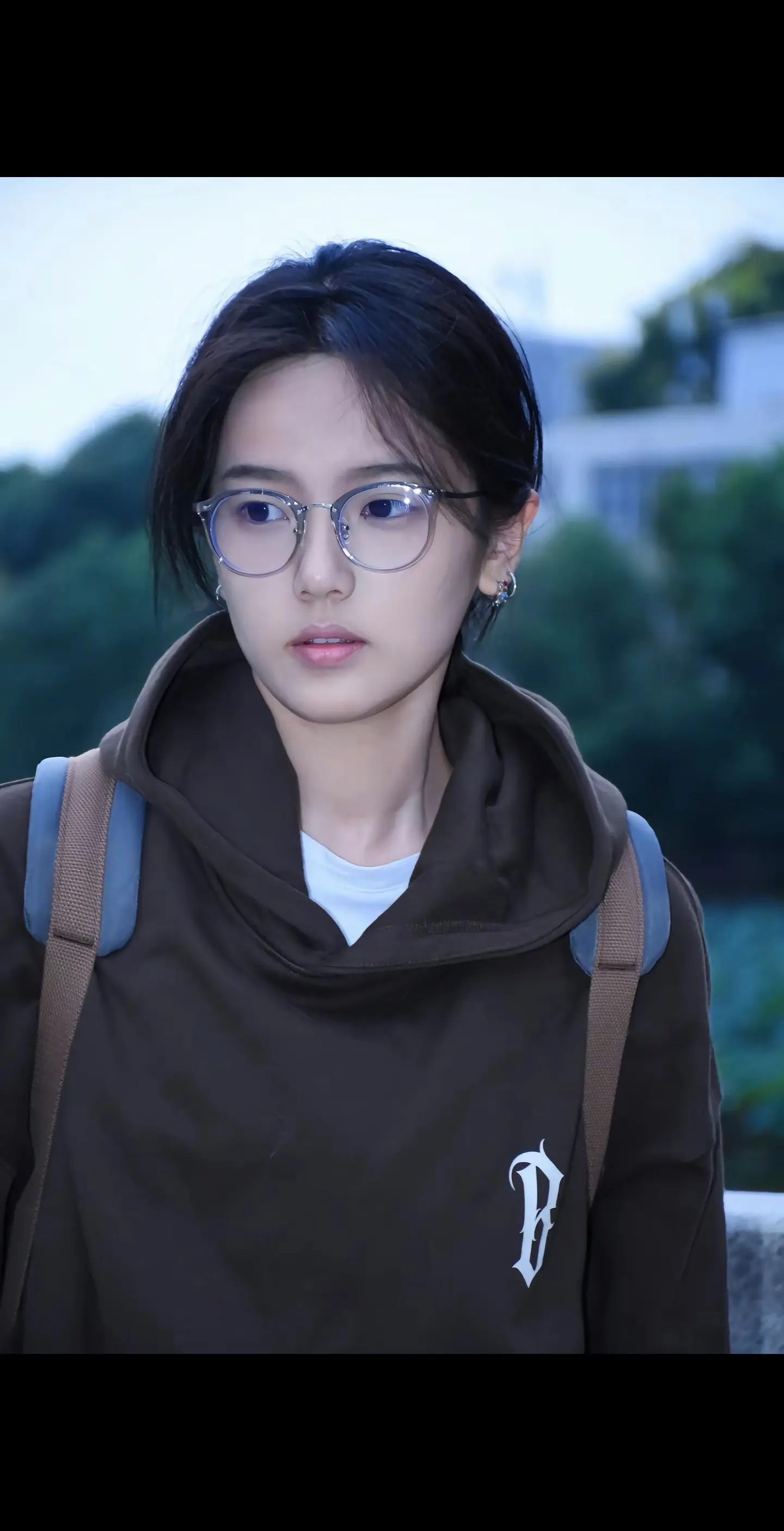 你的心跳好吵
