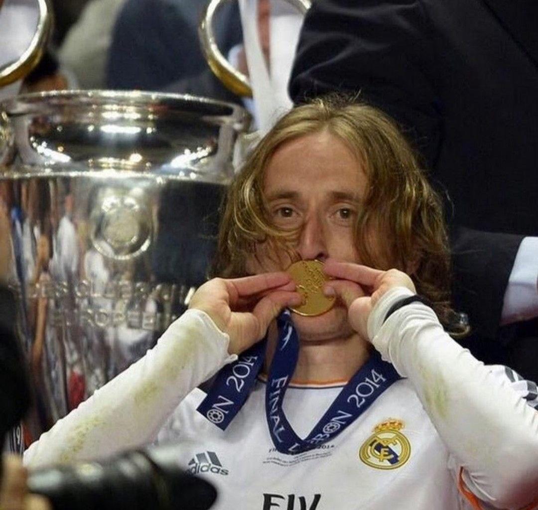 9806
从小娇到老 ​​​