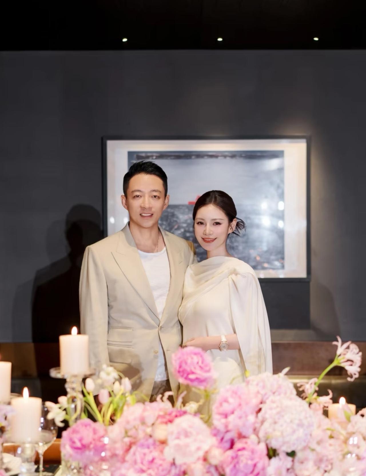 其实小梅和她父母对玥儿姐弟挺好的，我以前也是很不相信后妈会对继子女好。但是小梅这