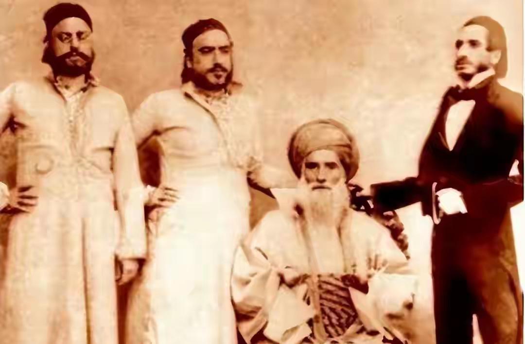 说起二战时希特勒对犹太人的迫害，很多人会同情犹太人。不过老话说“可怜之人必有可恨