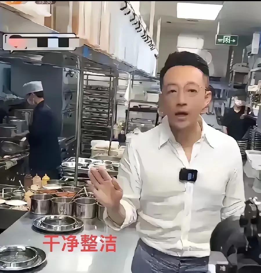 “这届315最大赢家竟是汪小菲？别人塌房他擦灶台，麻六记靠一瓶洗洁精接住泼天富贵