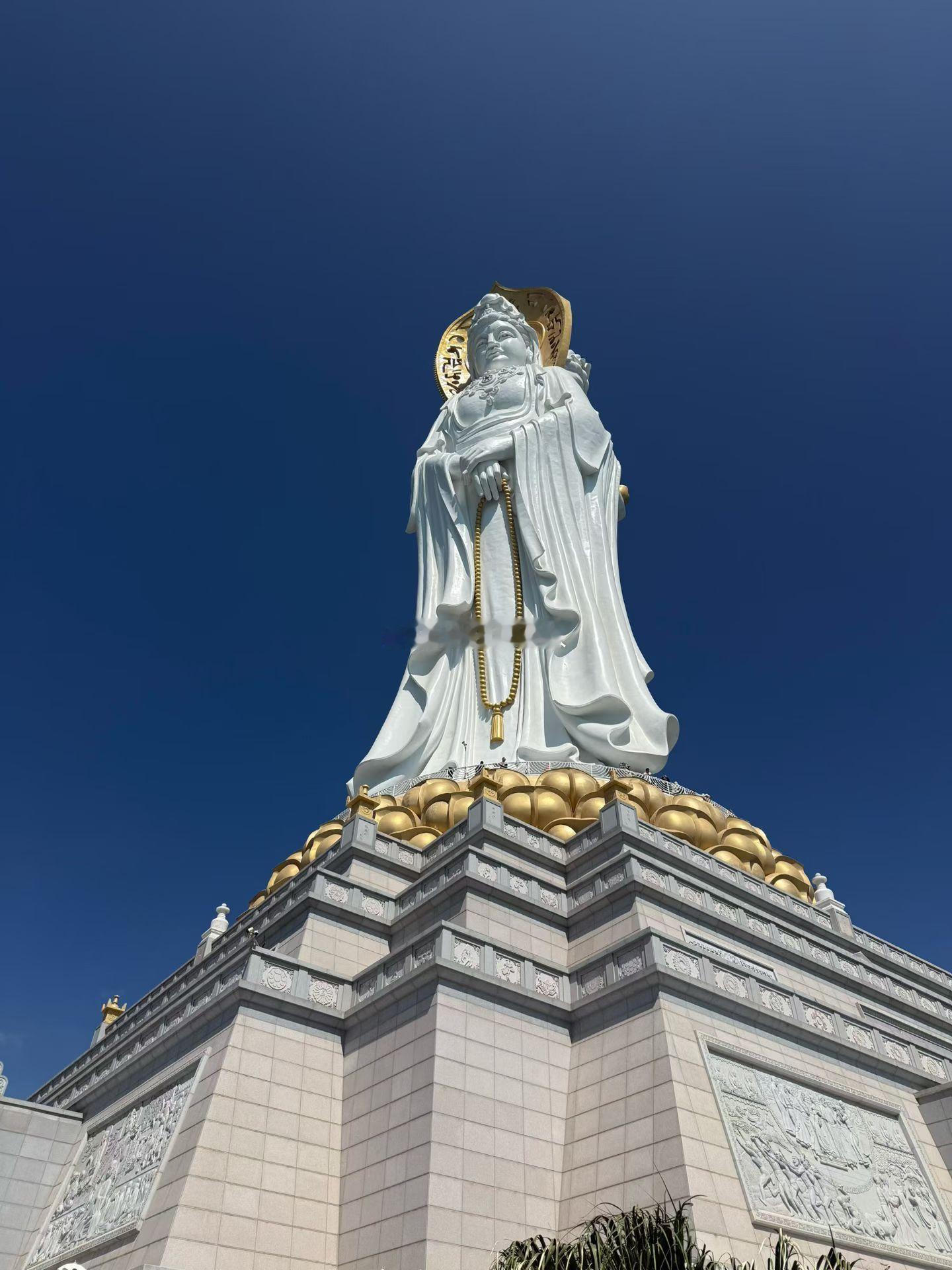 相信相信的力量上周五，在市场一片恐慌弥漫之时，我和大家共勉“相信相信的力量”。彼
